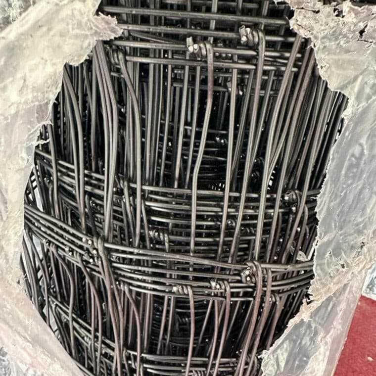 Load image into Gallery viewer, Chain Link Fence - BARRIERBOSS™ USA