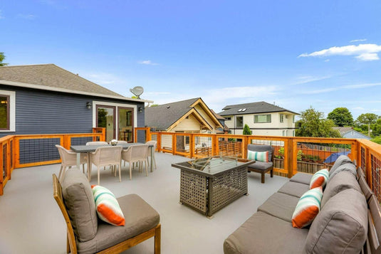 Modern patio with cedar-framed hog wire fencing.