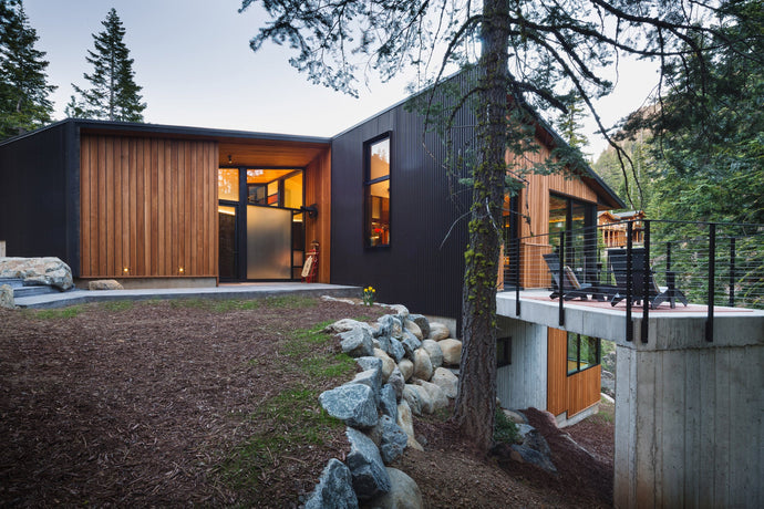 How to Choose the Right Metal Siding for Your Project