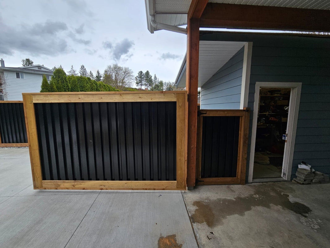 Gates for Ribbed/Deep Groove Metal Fence - BarrierBoss™