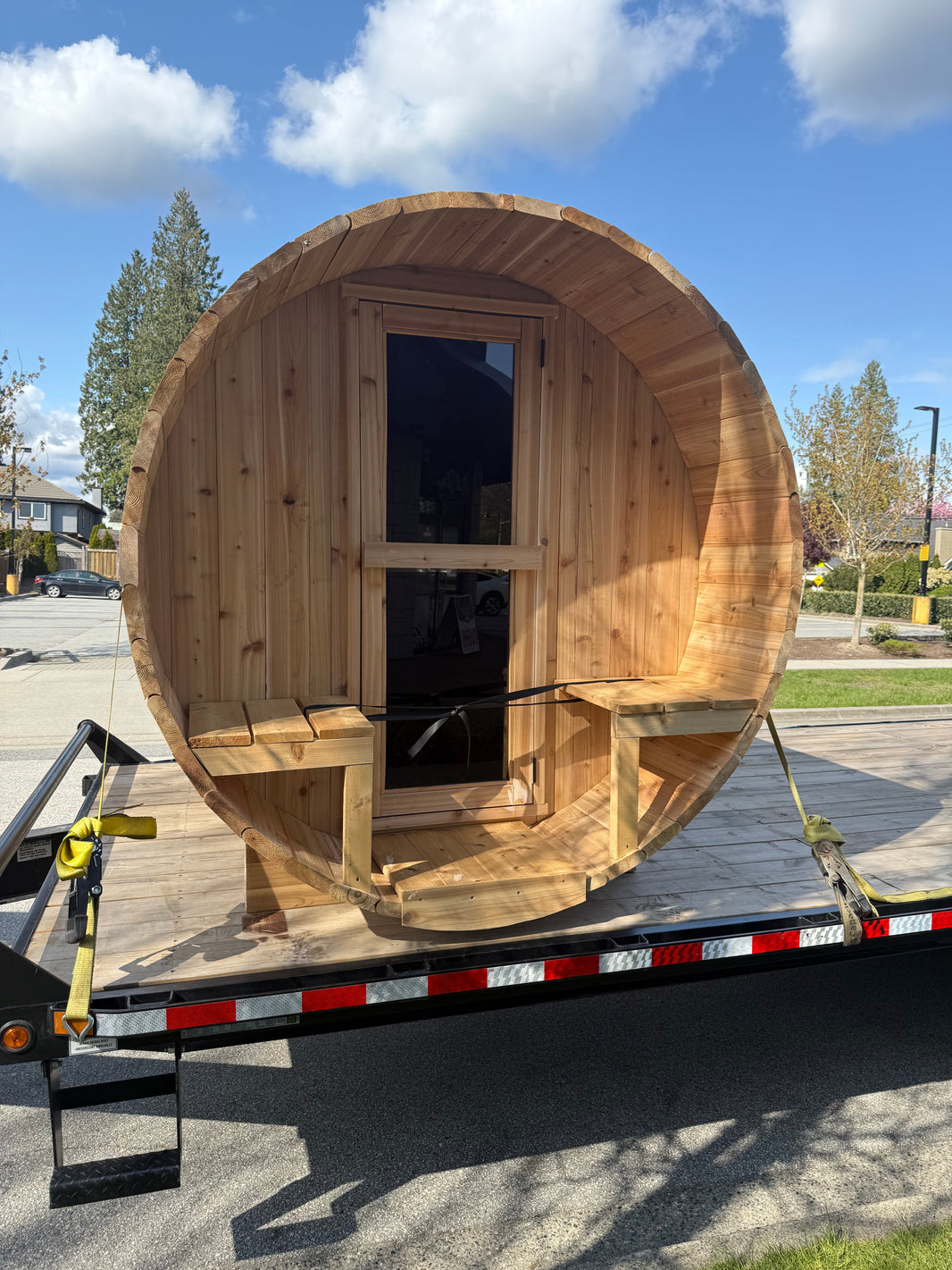 Hand Made Barrel Sauna – Traditional Western Red Cedar Sauna - The Laurentian - BarrierBoss™