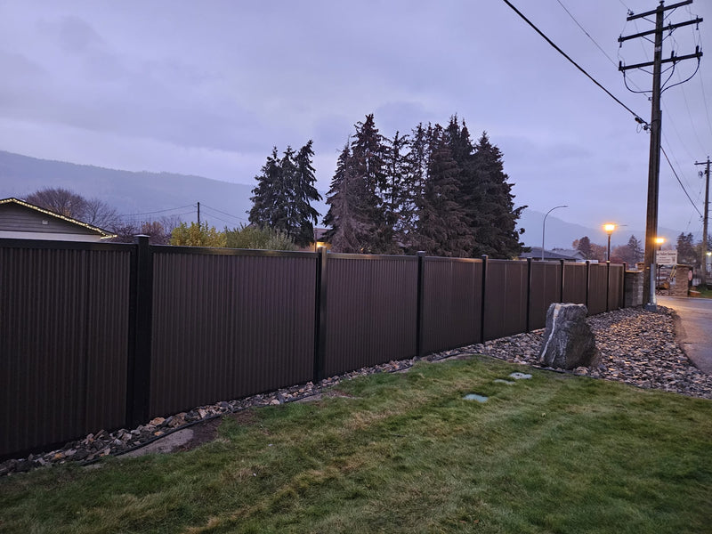 Load image into Gallery viewer, FireSmart® Metal Fence Panel System with Metal Fence Posts - The Deep South
