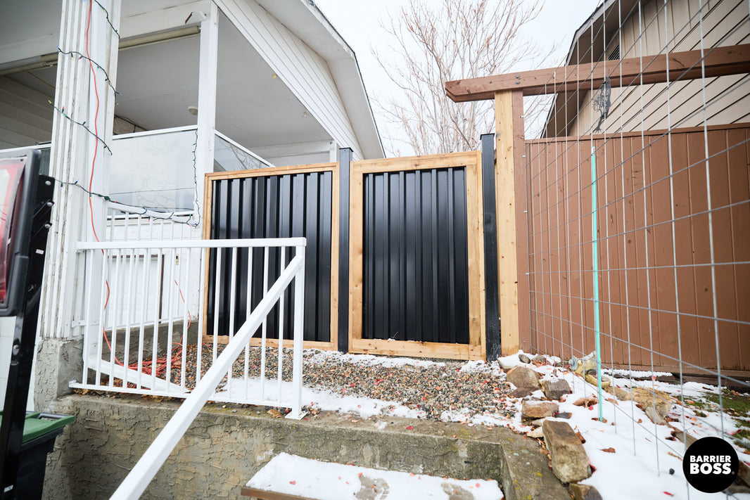 Gates for Ribbed/Deep Groove Metal Fence - BARRIERBOSS™ USA