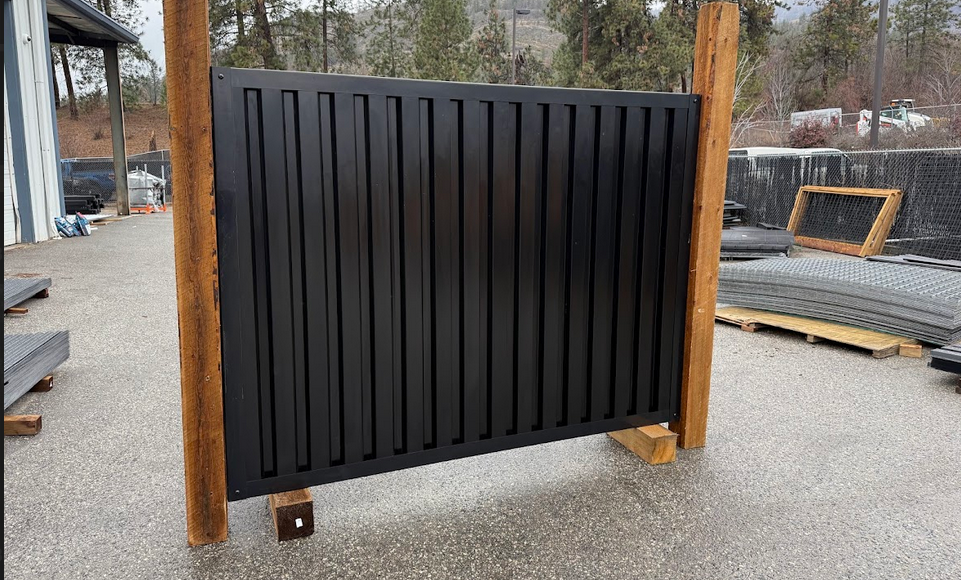 Deep Groove Black Metal Fence Panels with Wood Post Frame System - The Deep South - BarrierBoss™