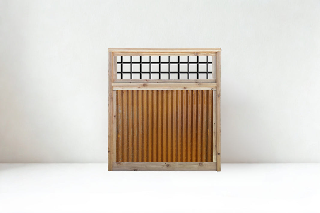 Corrugated Metal Fence Panels with Wild Hog Wire Toppers - The Sandstone Panel - BARRIERBOSS™ USA